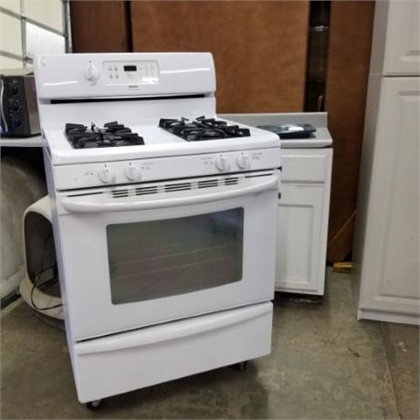 Nice Kenmore Gas Stove