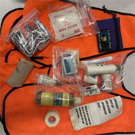 Lifeline Road Emergency First Aid Kit