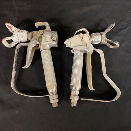 2 Paint Spray Guns with Tips