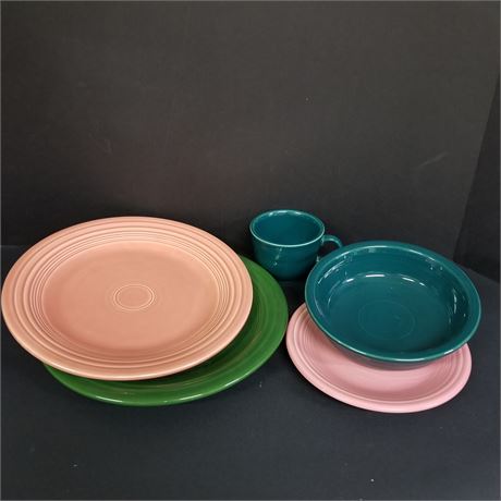 Assorted Vintage FIESTAWARE