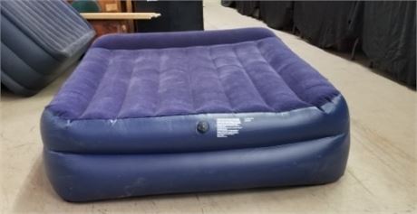 Queen Size Air Mattress