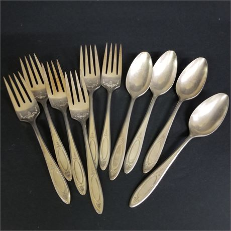 Vintage Silver Plate Oneida Community Pattern Dessert/Salad Forks & Spoons