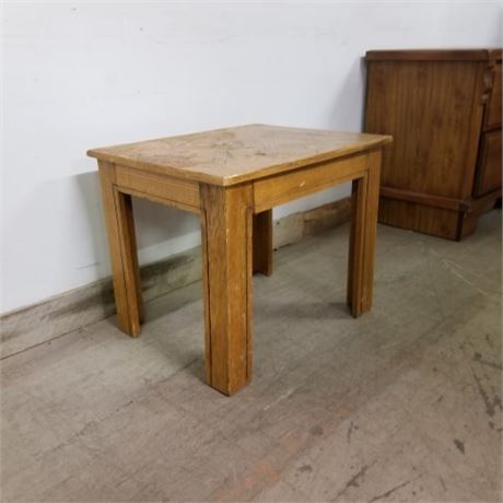 Small Wood Accent/End Table - 22x18