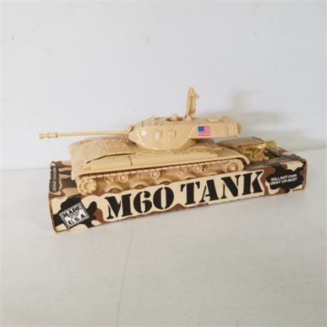 NIB MGO Tank w/ Soldiers