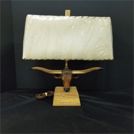 Very Cool Ranch Style Longhorn Table Lamp...20" Tall