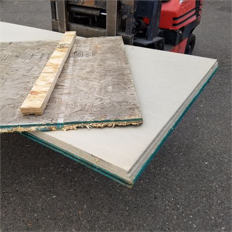 1/4"x4'x8' Textured Hardi Board Sheets - 7pcs.