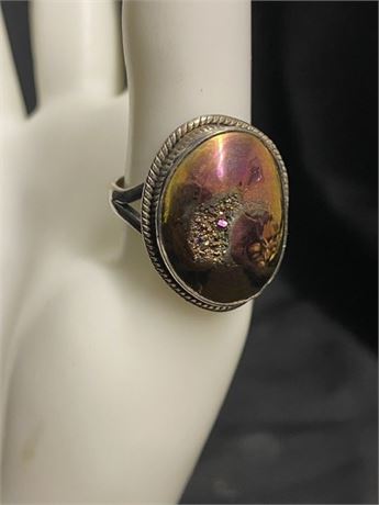 Sterling With Purple Gold Metallic Stone Size 8.5