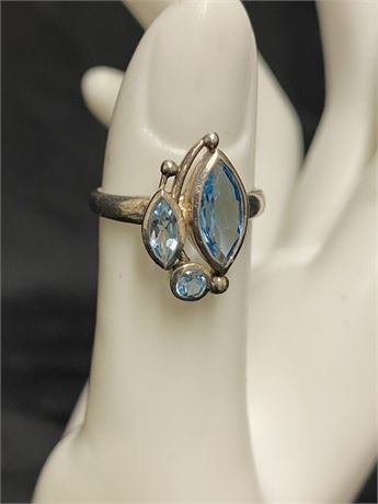 Sterling Blue Stone Size 7