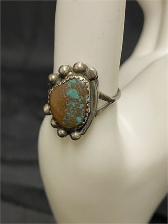 Turquoise and Brown Stone Size 8