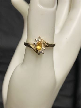 10KT Yellow Stone Size 7.5