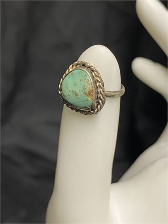 Turquoise Ring Size 4.75