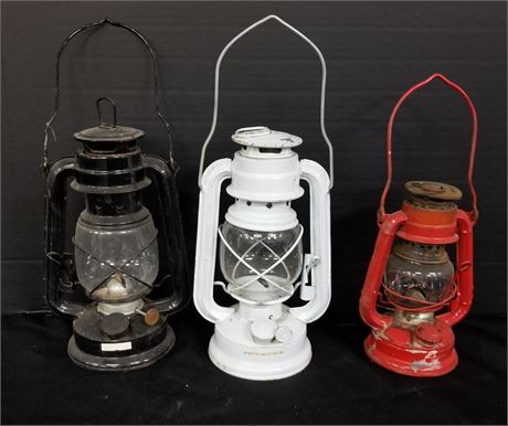 Antique Lantern Trio