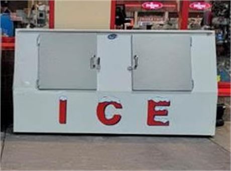 Leer LP612C 94” Outdoor Double Door Slanted Ice Merchandiser -Retail $6997!