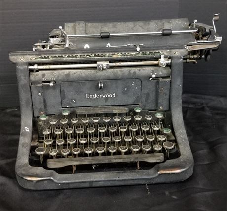 Antique Underwood Typewriter