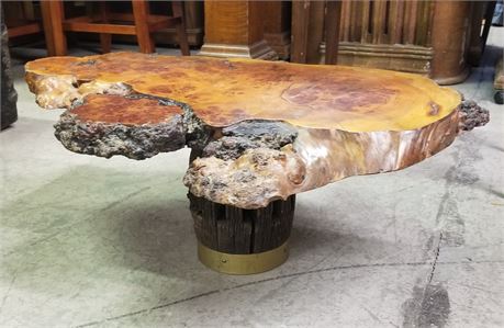 Burlwood Top w/ Heavy Wagon Wheel Base Table - 36x30x13