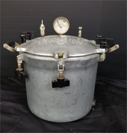 National Pressure Cooker - 10x9