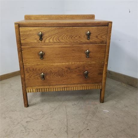 Antique Oak Dresser - 30x18x31