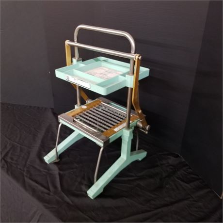 Commercial Lettuce/Salad Chopper - 14x16x27