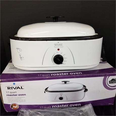 Like New rival 17qt. Roaster Oven