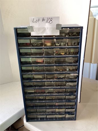 Metal Organizers w/ items