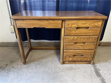 Oak Bedroom Desk, 44x18x30