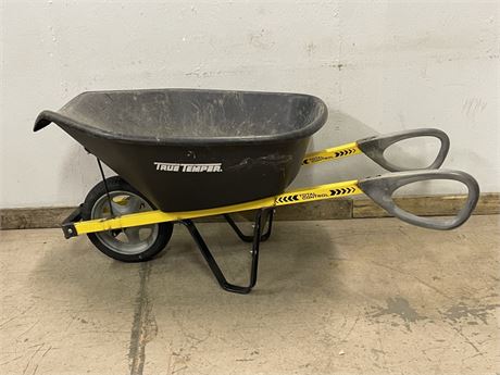 Nice Wheelbarrow - Ergonomic, No Flat Tire, Easy To Use!