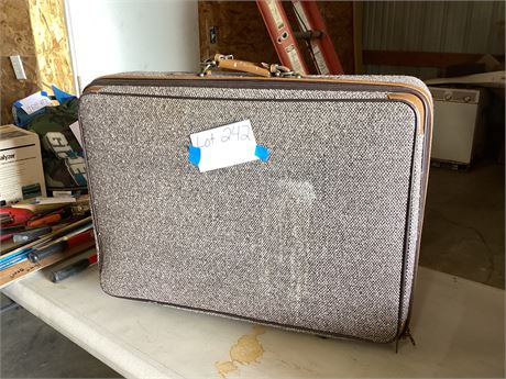 Suit Case