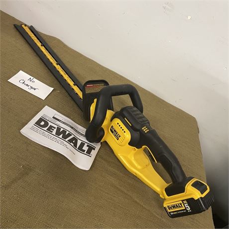 DeWalt 20v Max Hedge Trimmer w/ Battery, No Charger