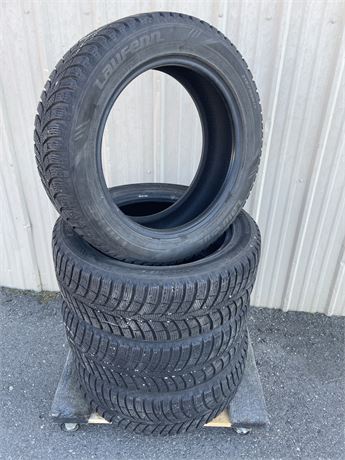 215/55R17 98T Fit Ice Winter Tires by Laufenn