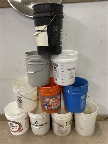 10 5 gal Buckets