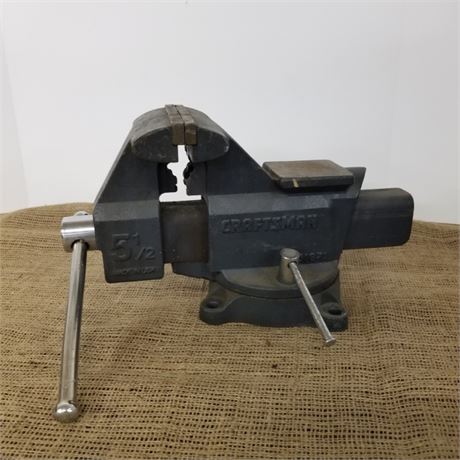 Craftsman 5.5" Bench Vise