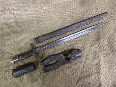 Vintage WW's Bayonet/Sword/Sheath & Belt  Attachments