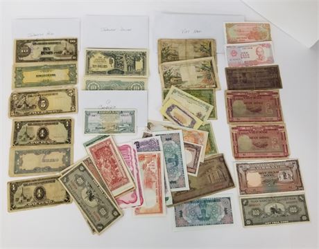Assorted Foreign Paper Currency