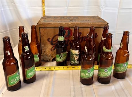 vintage Billings Beer bottles in an old beer box