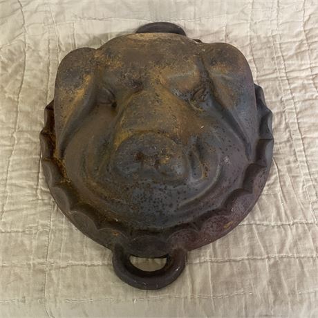 Vintage Cast Iron Pig`s Head Pan - Mold Baking Pan -