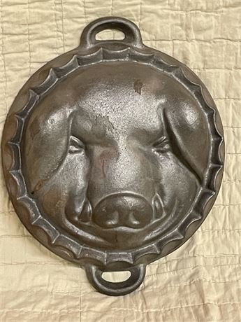 Vintage Cast Iron Pig`s Head Pan - Mold Baking Pan