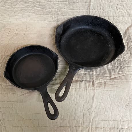 Pair of Vintage Wagner Ware Sidney -O- No.6 Cast Iron Skillet 1056H & #3D