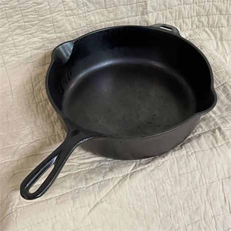 Vintage Wagner Cast Iron Deep Skillet - 1402 E