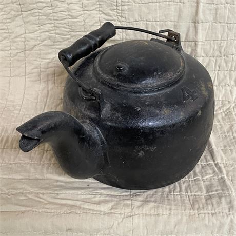 Pre 20th Century Cast Iron Water Pot