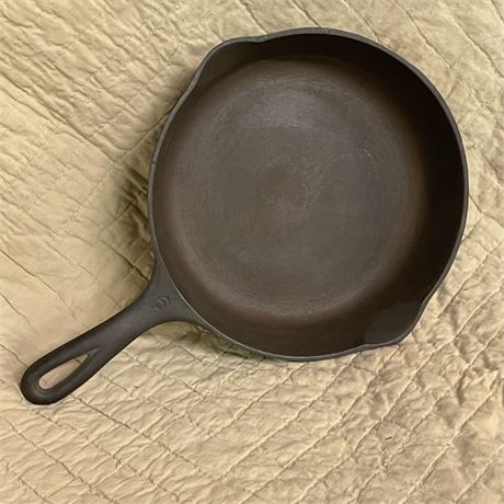 Vintage Wagner Cast Iron Skillet #6 - 1056A