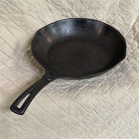 Vintage Wagner Cast Iron 9" Chef Skillet 1386 O