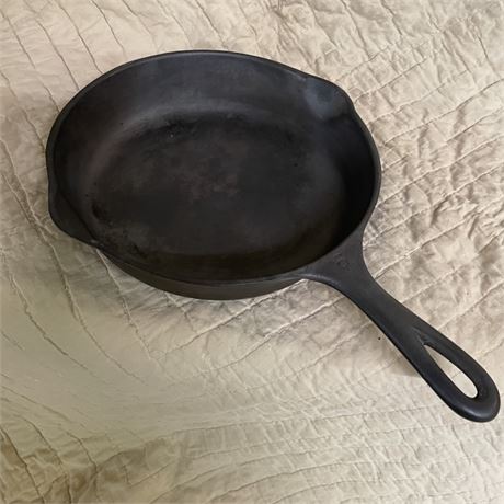 Vintage Wagner Cast Iron #6 Skillet - 1056D