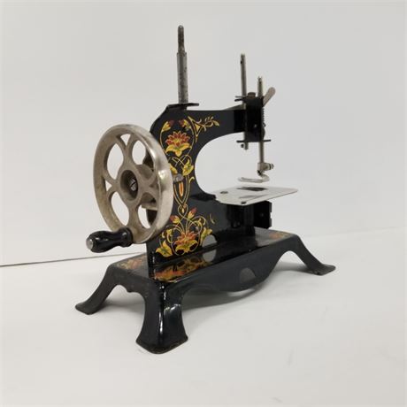 Antique German Mini (salesman's sample?) Crank Sewing Machine