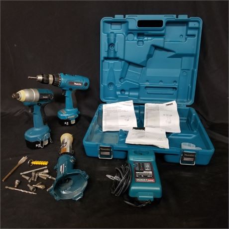 Makita Cordless Drill/Impact Driver/Job Light & Case