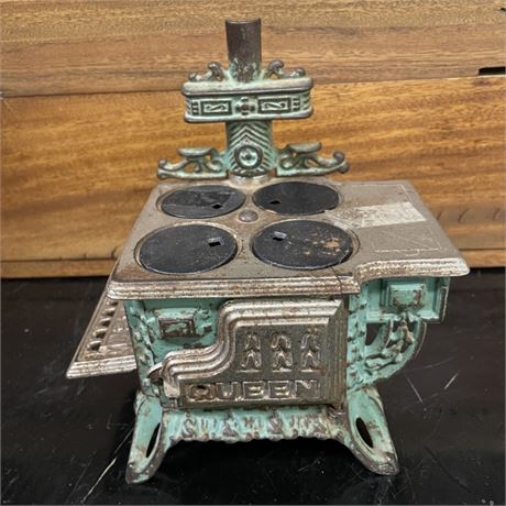 Antique Cast Iron Salesman Sample Cook Stove