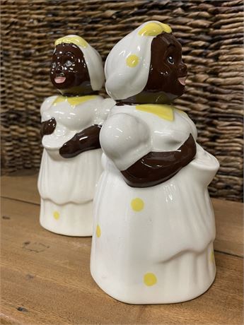 Vintage Mammy Salt & Pepper Shakers