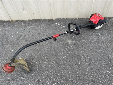 Troy Built Line Trimmer - (needs pull rope)