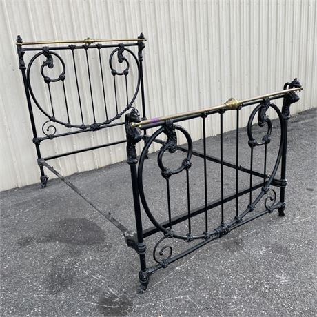 Antique Iron Bed - Beautiful! - 54"