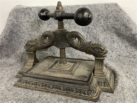 Antique Cast Iron Book Press -52.2lbs (18x11x15)