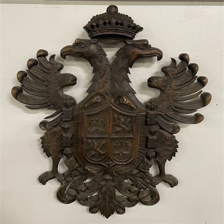 Large Vintage Wood Family Crest Wall Hanger - Cracked & Repaired - 27x31